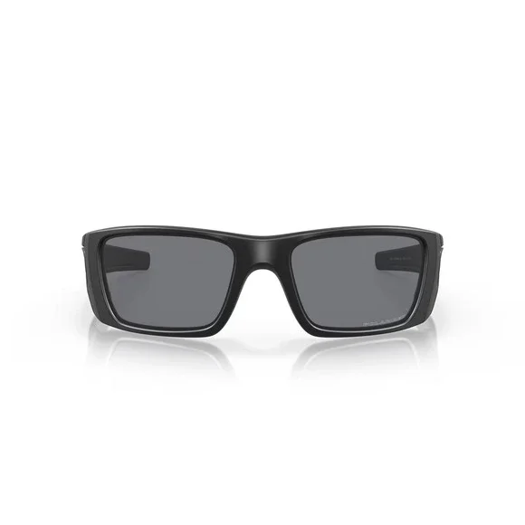 NEW Oakley Fuel Cell Sunglasses Matte Black Frame Grey Polarized Lens 9096-05 - Picture 2 of 12
